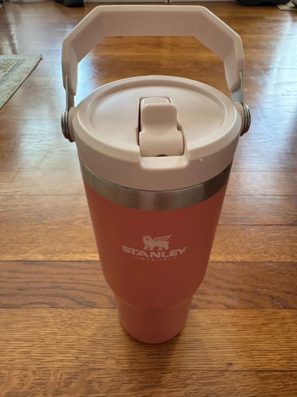 Stanley IceFlow Flip Straw Tumbler with Handle - Picture 2 of 5